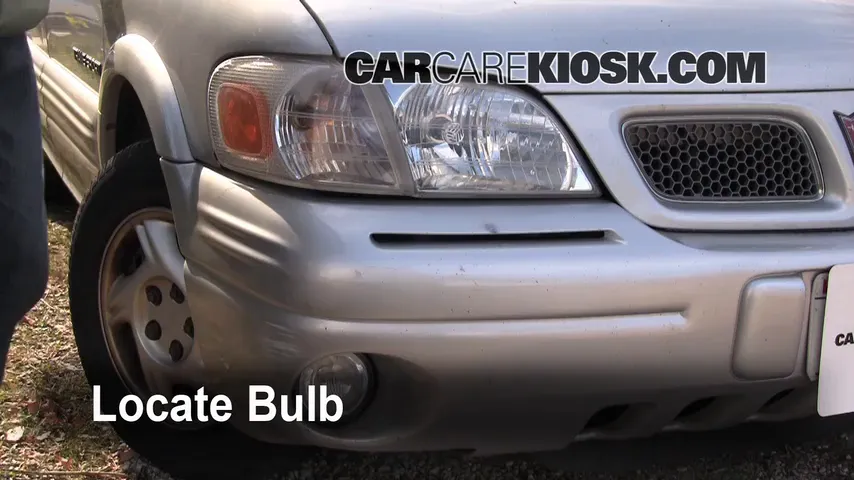 1998 Pontiac Trans Sport Montana 3.4L V6 (4 Door) Lights Fog Light (replace bulb)